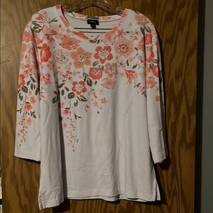 Floral Print Women's Top - Pink